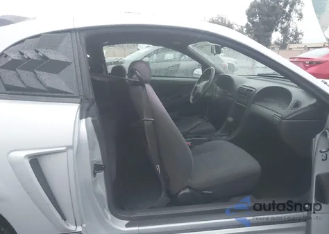 2002 Ford Mustang from USA, damaged, VIN 1FAFP40412F123523